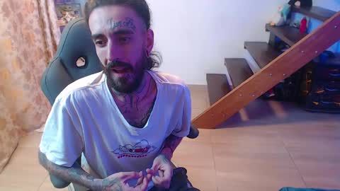 Snapshot of harry_reems_ chatting on January 2025 09:30:01 AM OMAR online show from January 2025 09:30:01 AM