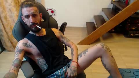 Snapshot of harry_reems_ chatting on January 2025 01:47:01 AM OMAR online show from January 2025 01:47:01 AM