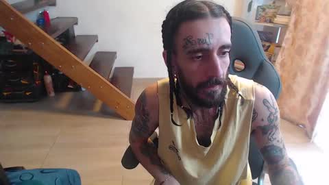 Snapshot of harry_reems_ chatting on January 2025 08:30:02 PM OMAR online show from January 2025 08:30:02 PM