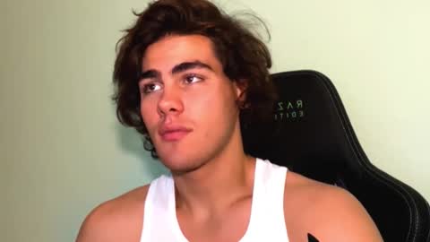 harryking1 online show from November 2025 05:57:01 PM