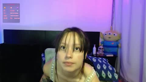 Sofia  Damin online show from November 2025 10:04:02 AM