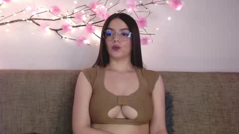     online show from January 2025 05:28:02 PM