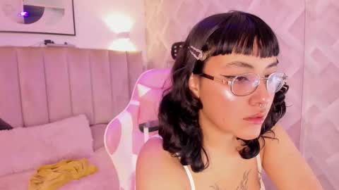 Snapshot of haru_bonny chatting on February 2026 08:19:02 PM Haru Bonny online show from February 2026 08:19:02 PM