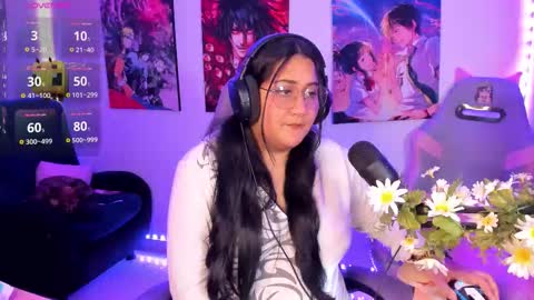 karen  online show from December 2025 01:02:01 AM