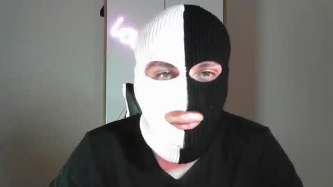 Two-Face online show from March 2026 07:37:01 PM