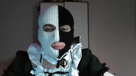 Two-Face online show from April 2026 11:05:01 PM