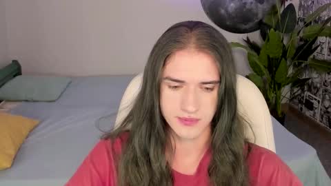 Snapshot of harvey_hair chatting on November 2025 02:16:01 PM harvey_hair online show from November 2025 02:16:01 PM