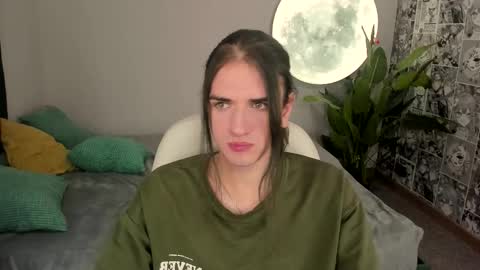 Snapshot of harvey_hair chatting on November 2025 05:05:02 PM harvey_hair online show from November 2025 05:05:02 PM