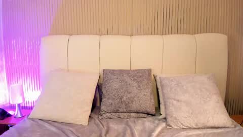 Snapshot of harybunny chatting on April 2026 04:40:01 AM HARY online show from April 2026 04:40:01 AM