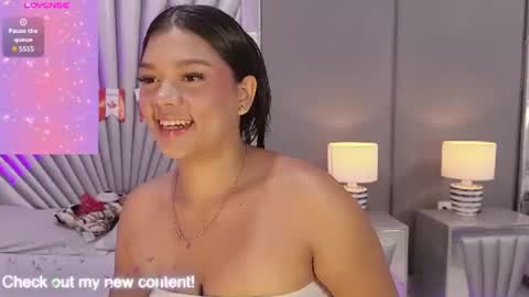 Snapshot of hatsajones chatting on July 2026 04:25:01 AM hatsajones online show from July 2026 04:25:01 AM