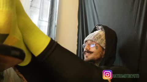 Snapshot of hatsumotokyoto chatting on January 2025 10:22:01 PM More content   2   online show from January 2025 10:22:01 PM