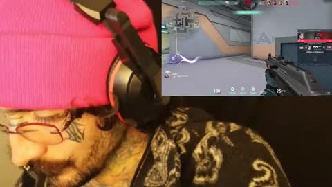 Snapshot of hatsumotokyoto chatting on February 2025 03:21:02 AM More content   2   online show from February 2025 03:21:02 AM