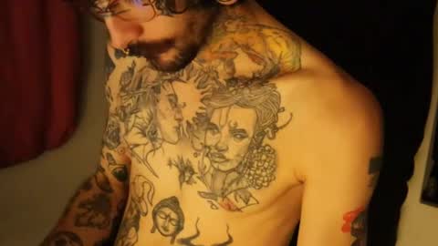 Snapshot of hatsumotokyoto chatting on February 2025 03:22:01 AM More content   2   online show from February 2025 03:22:01 AM