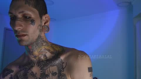 Snapshot of hatsumotokyoto chatting on September 2025 03:00:02 AM More content   2   online show from September 2025 03:00:02 AM