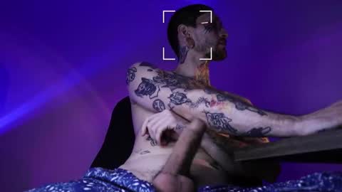 More content   2   online show from December 2025 11:00:02 PM