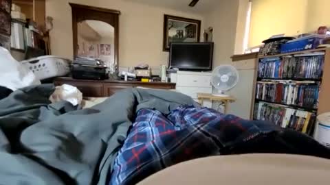 hawkfan1888 online show from December 2024 03:52:01 PM