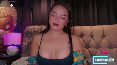 Snapshot of hay_fa chatting on February 2026 09:05:02 AM HAYFA online show from February 2026 09:05:02 AM