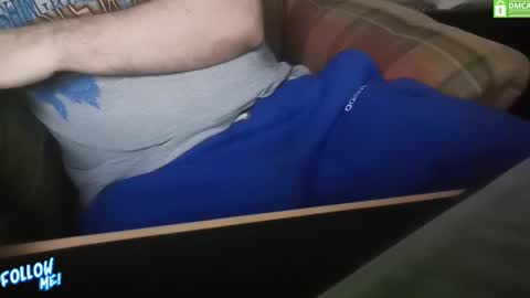 ZhongLi online show from January 2025 04:18:02 AM