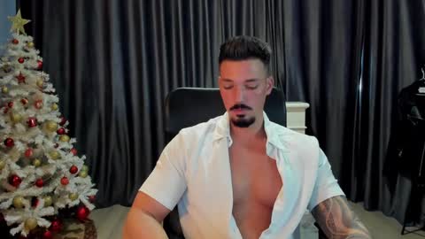 HaydenSpears online show from December 2024 01:02:01 PM