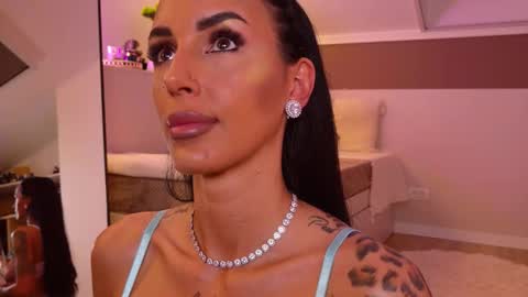 Snapshot of hayleybabe4 chatting on February 2026 10:15:02 PM Hayley online show from February 2026 10:15:02 PM