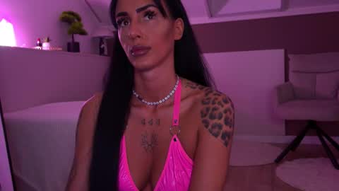 Snapshot of hayleybabe4 chatting on March 2026 10:01:01 PM Hayley online show from March 2026 10:01:01 PM