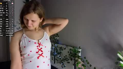 Snapshot of hazeelariel chatting on April 2026 03:40:02 PM Jenny online show from April 2026 03:40:02 PM