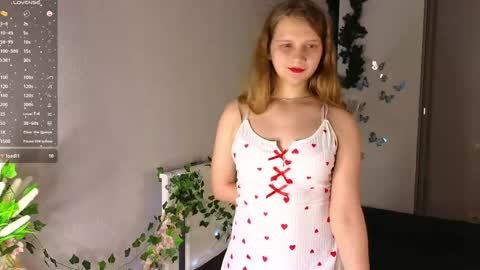 Snapshot of hazeelariel chatting on April 2026 07:58:02 PM Jenny online show from April 2026 07:58:02 PM