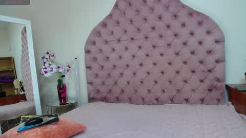 Agata online show from April 2026 07:42:02 AM