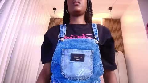 Snapshot of hazel_kataleya chatting on May 2026 07:11:01 PM kataleya online show from May 2026 07:11:01 PM
