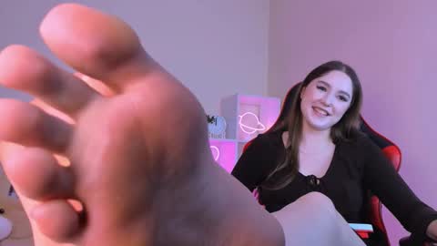 Hazel online show from September 2025 04:28:02 PM