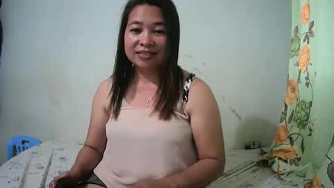 Snapshot of hazeldhane chatting on January 2025 08:04:02 AM hazeldhane online show from January 2025 08:04:02 AM