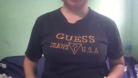 Snapshot of hazeldhane chatting on October 2025 04:48:01 AM hazeldhane online show from October 2025 04:48:01 AM