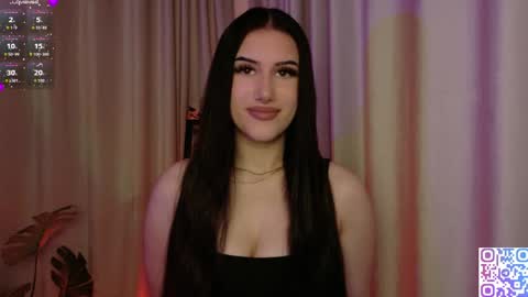 hazelhayess online show from April 2026 04:08:01 PM