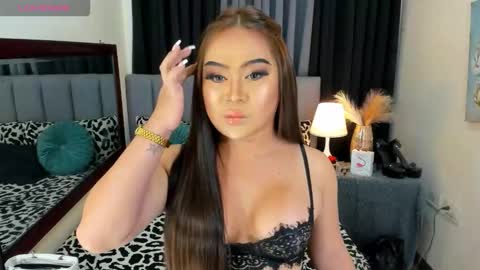 HAZEL MADONNA online show from October 2025 06:50:02 PM