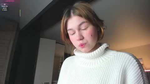 Heather online show from November 2025 03:29:02 AM