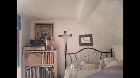 heaven_07 online show from February 2026 06:57:02 PM