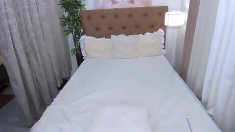 Goddess Heaven online show from October 2025 03:56:02 PM