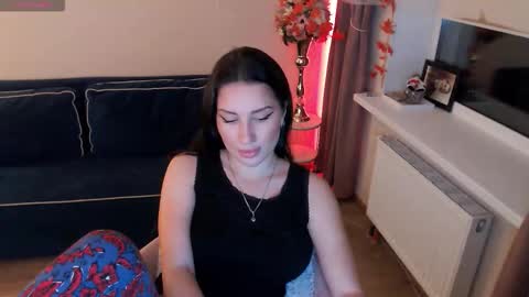 Heaven girl online show from October 2025 06:41:02 PM