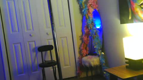 Snapshot of heavenllyy chatting on June 2026 01:50:01 AM Heavenllyy online show from June 2026 01:50:01 AM