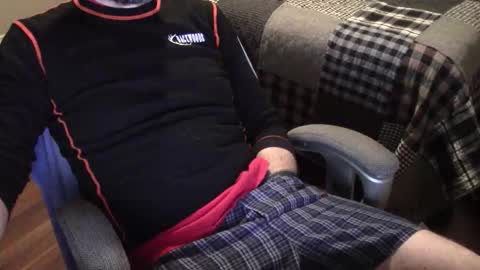 Snapshot of heavilyhung chatting on February 2026 05:36:02 AM John online show from February 2026 05:36:02 AM