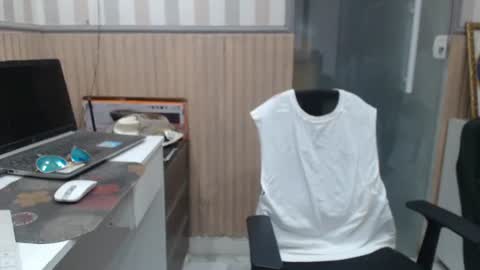 Snapshot of hebertgomes chatting on April 2026 05:21:02 PM hebertgomes online show from April 2026 05:21:02 PM