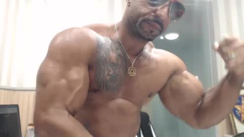 Snapshot of hebertgomes chatting on May 2026 11:13:02 PM hebertgomes online show from May 2026 11:13:02 PM