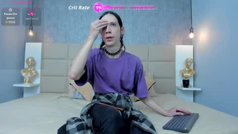 Keira Hecate online show from April 2026 06:56:02 PM