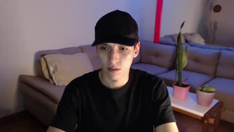 hefesto_69 online show from December 2024 11:34:02 PM