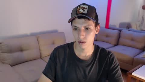 hefesto_69 online show from December 2024 10:08:02 PM