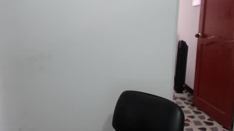 hefesto_69 online show from October 2025 08:36:02 PM