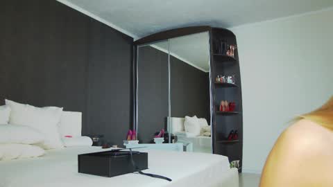 Helen online show from March 2025 02:06:02 AM