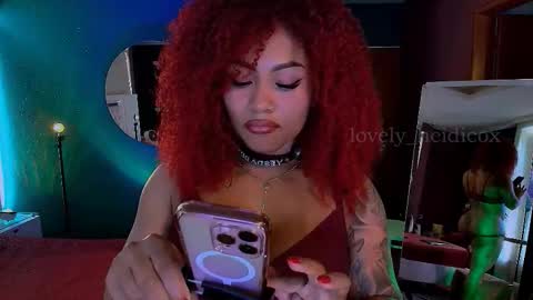 Heidi  online show from November 2025 07:41:02 PM