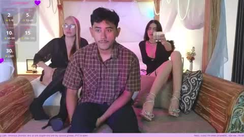 Snapshot of heidiluceous chatting on June 2026 03:33:02 AM Heidi brunette Foxy red head and Carrie blondie online show from June 2026 03:33:02 AM