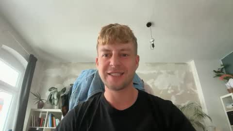 Snapshot of heikhoe chatting on September 2025 01:23:01 PM Heikhoe online show from September 2025 01:23:01 PM